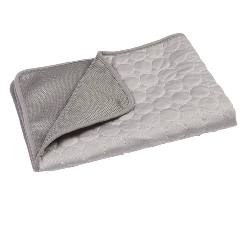 Breathable Summer Cooling Mat for Dogs and Cats