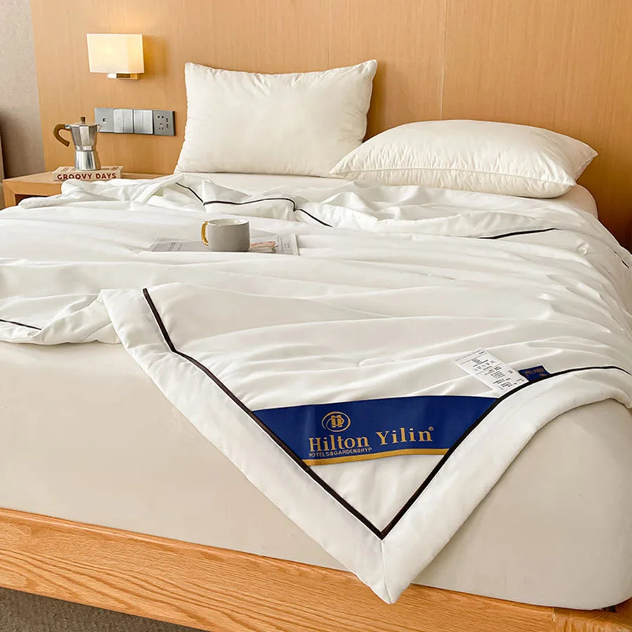 Soft Cotton Soybean Air Conditioning Blanket for Bed & Sofa