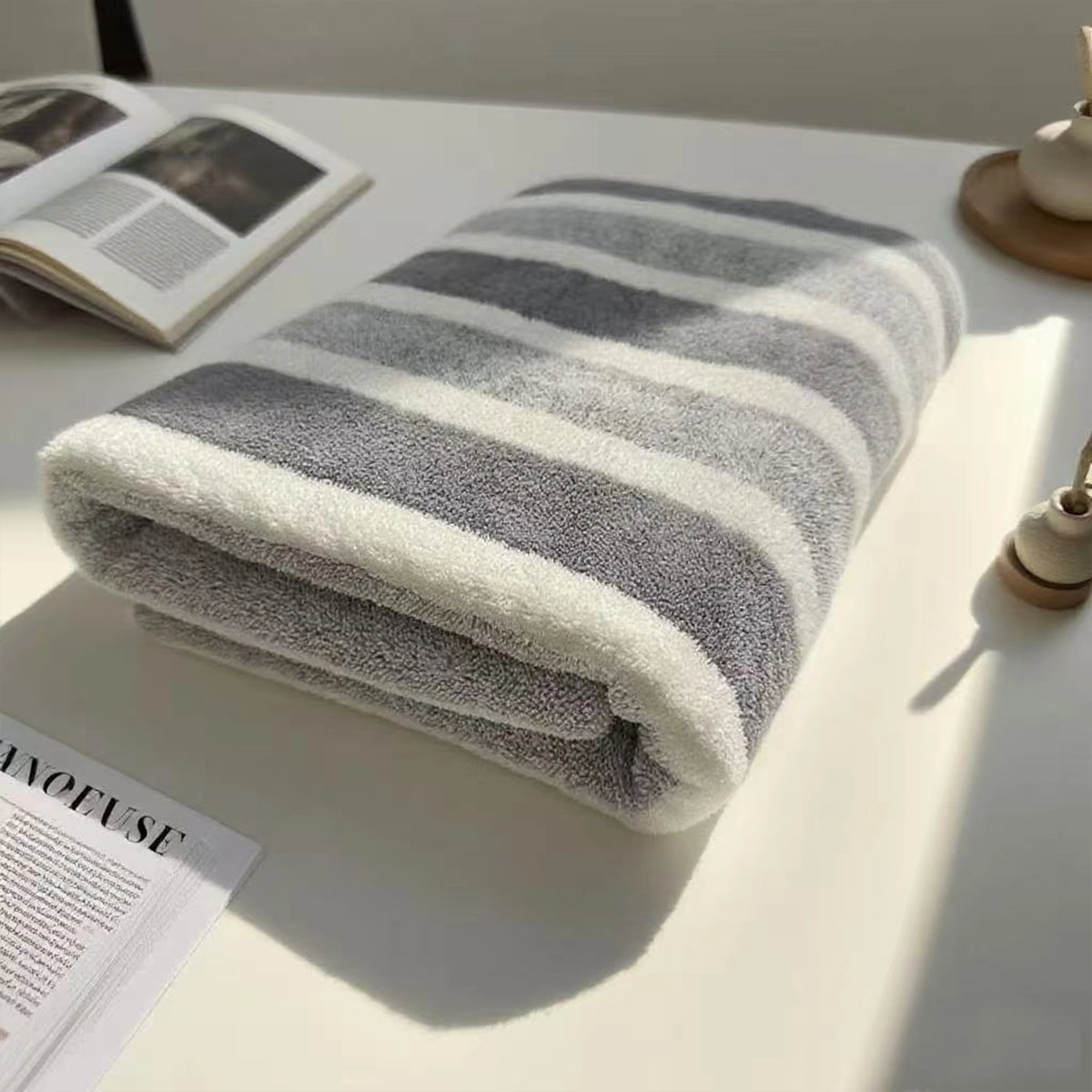 Thick Quick-Drying Absorbent Bath Towel