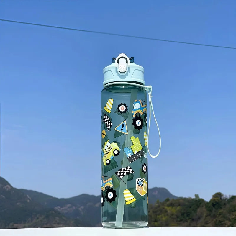 750ml Kids Water Bottle with Straw & Silicone Sleeve