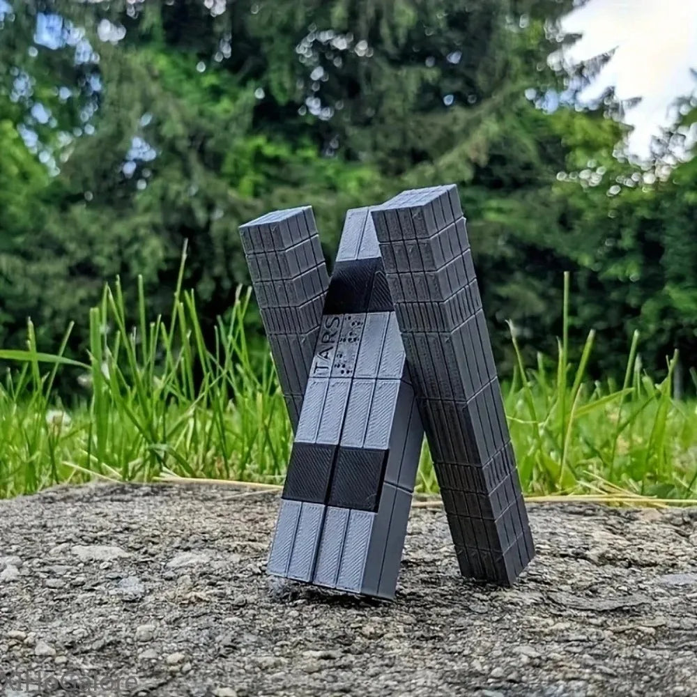Interstellar TARS Robot 3D Printed Model – Sci-Fi Desk Decor