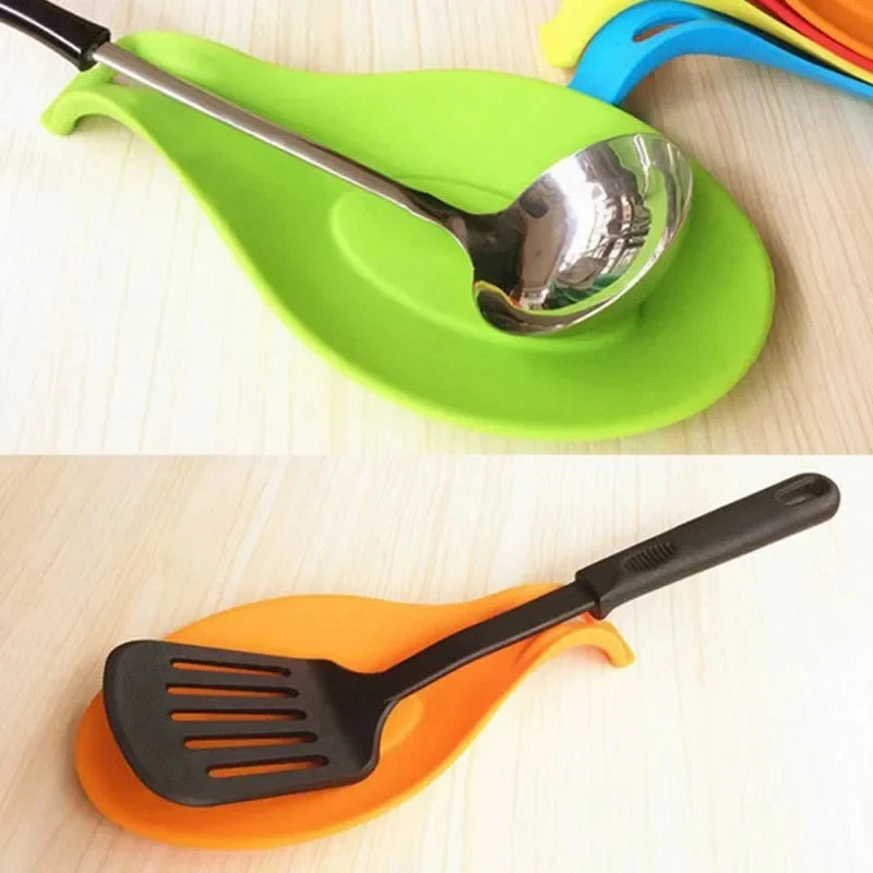 Heat Resistant Silicone Spoon Rest Mat – Kitchen Utensil Holder