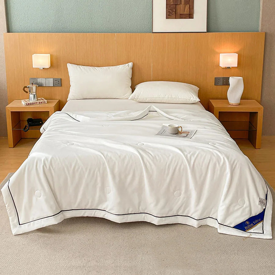 Soft Cotton Soybean Air Conditioning Blanket for Bed & Sofa