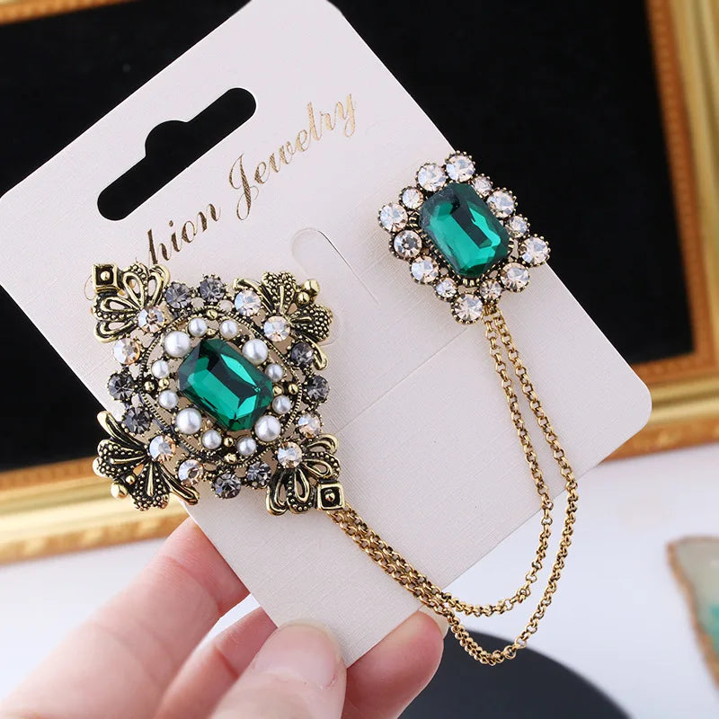 Women's Elegant Tassel Brooch with Pearl-Style Accents