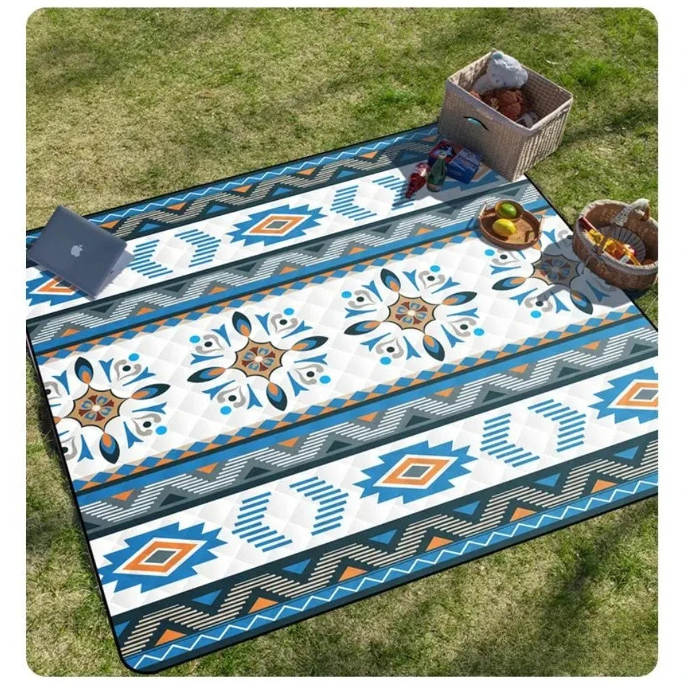 200 × 200cm Waterproof Picnic Blanket – Large Foldable Outdoor Mat
