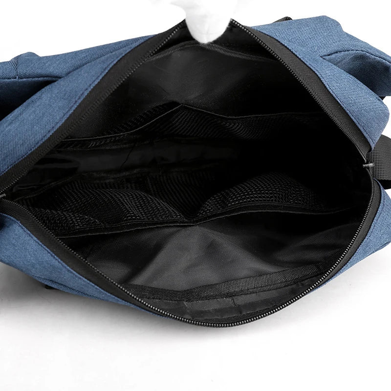Lightweight Running Waist Pack with Phone Holder