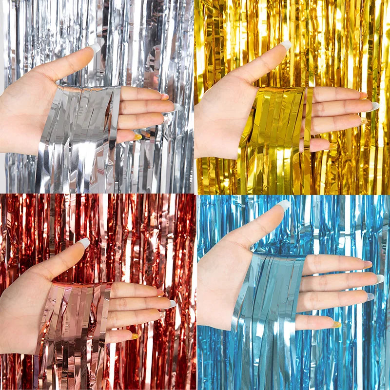 Metallic Tinsel Foil Fringe Curtain – Christmas Party Backdrop Decor