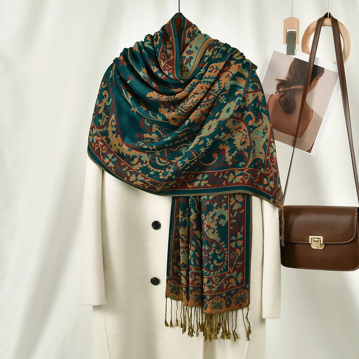 Women's Ethnic Paisley Pattern Large Scarf & Shawl