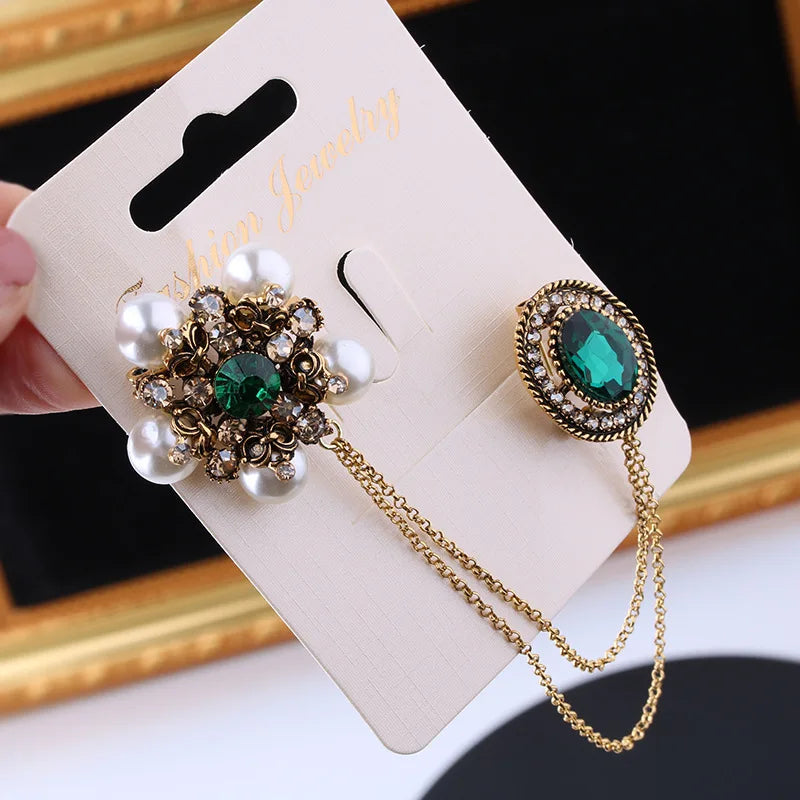 Women's Elegant Tassel Brooch with Pearl-Style Accents