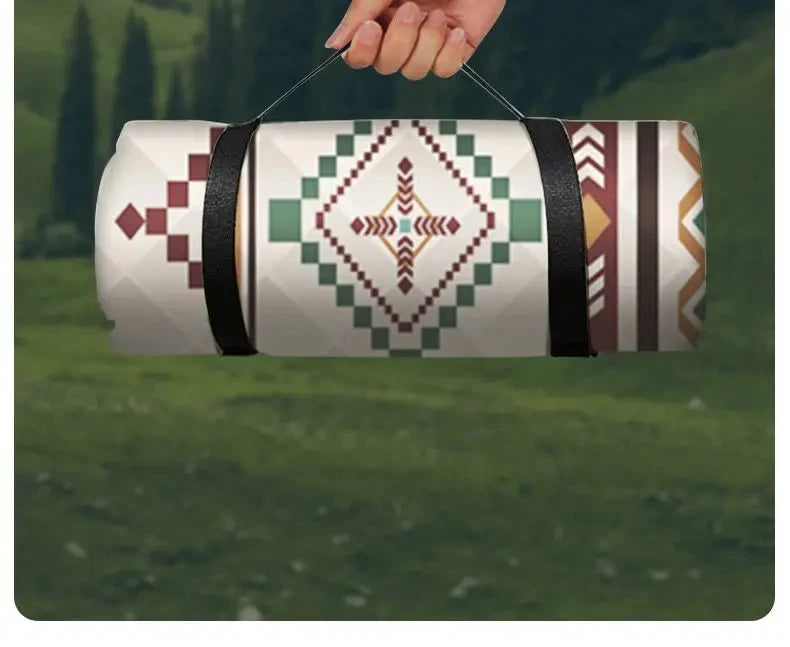 200 × 200cm Waterproof Picnic Blanket – Large Foldable Outdoor Mat