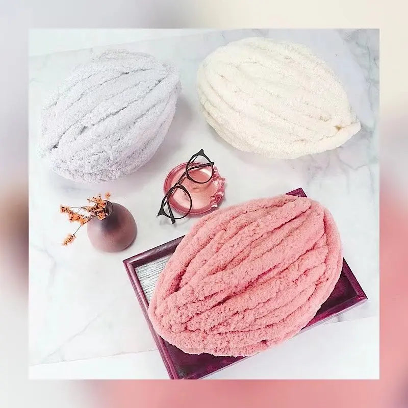 Extra Thick Hand-Knitted Chunky Yarn Blanket