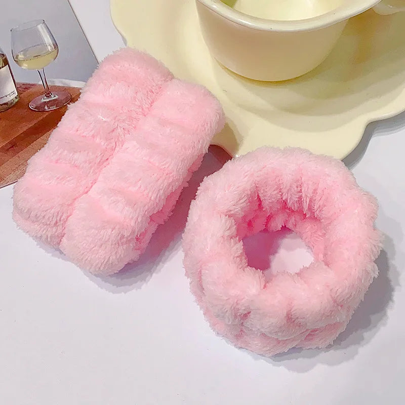 Soft Microfiber Wrist Wash Bands for Face Washing