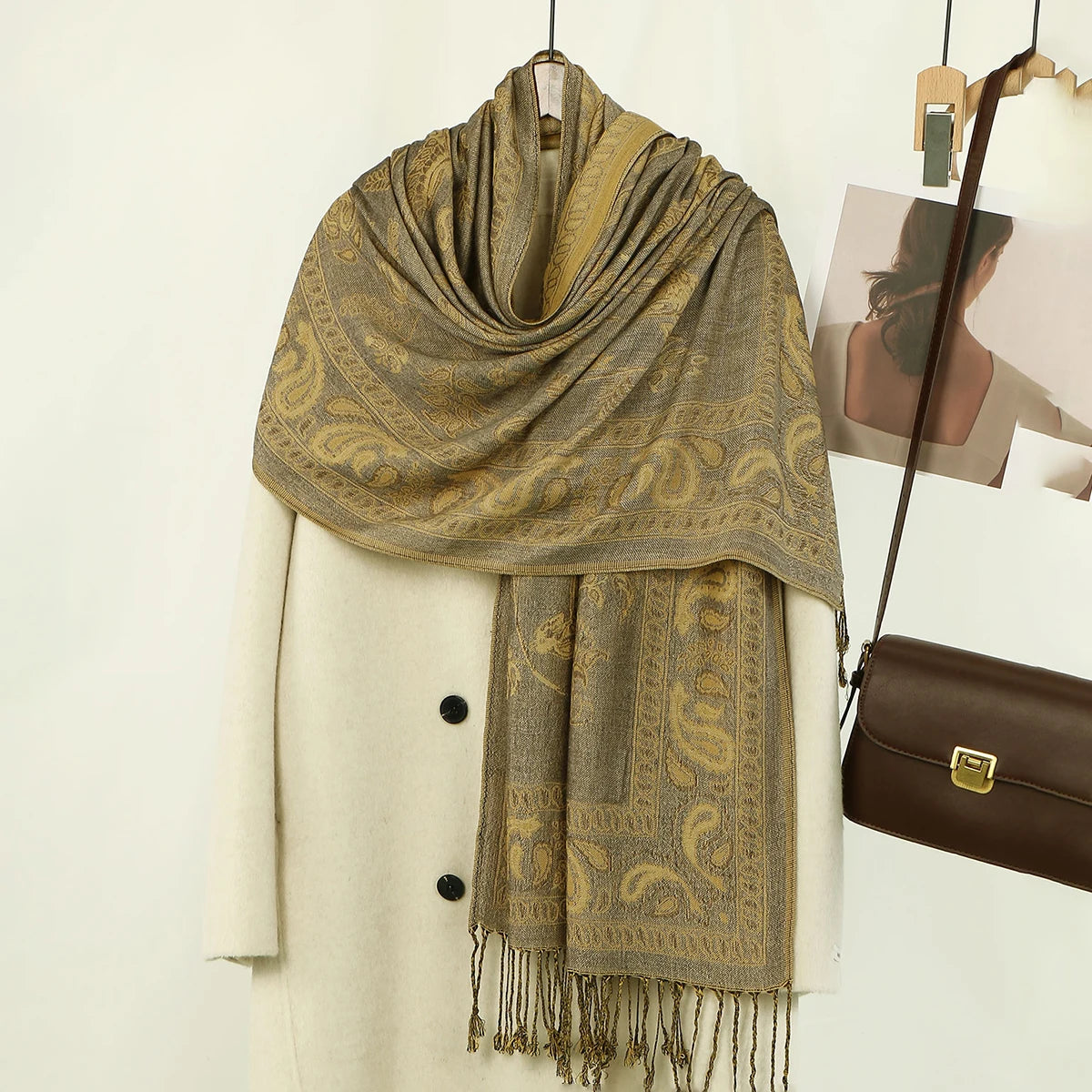 Women's Ethnic Paisley Pattern Large Scarf & Shawl