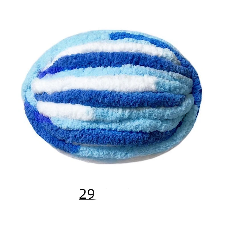 Extra Thick Hand-Knitted Chunky Yarn Blanket