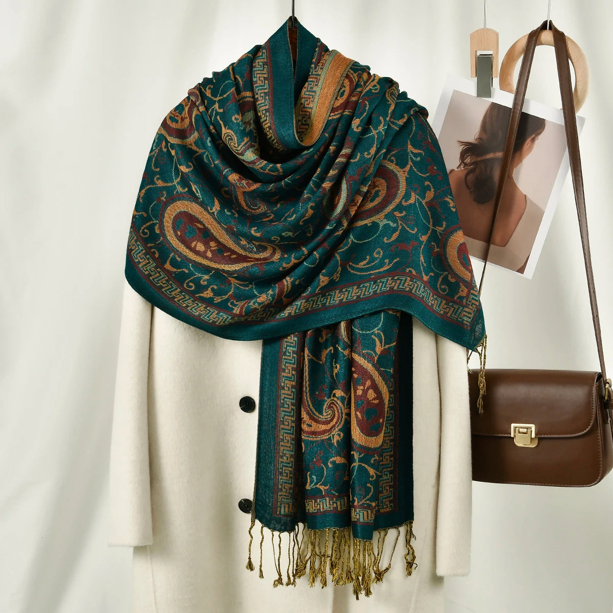 Women's Ethnic Paisley Pattern Large Scarf & Shawl