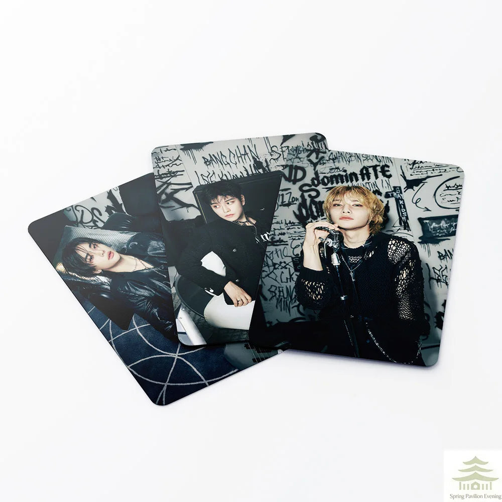 K-POP Photocard Album & Lomo Card Set – Collectible Fan Gift