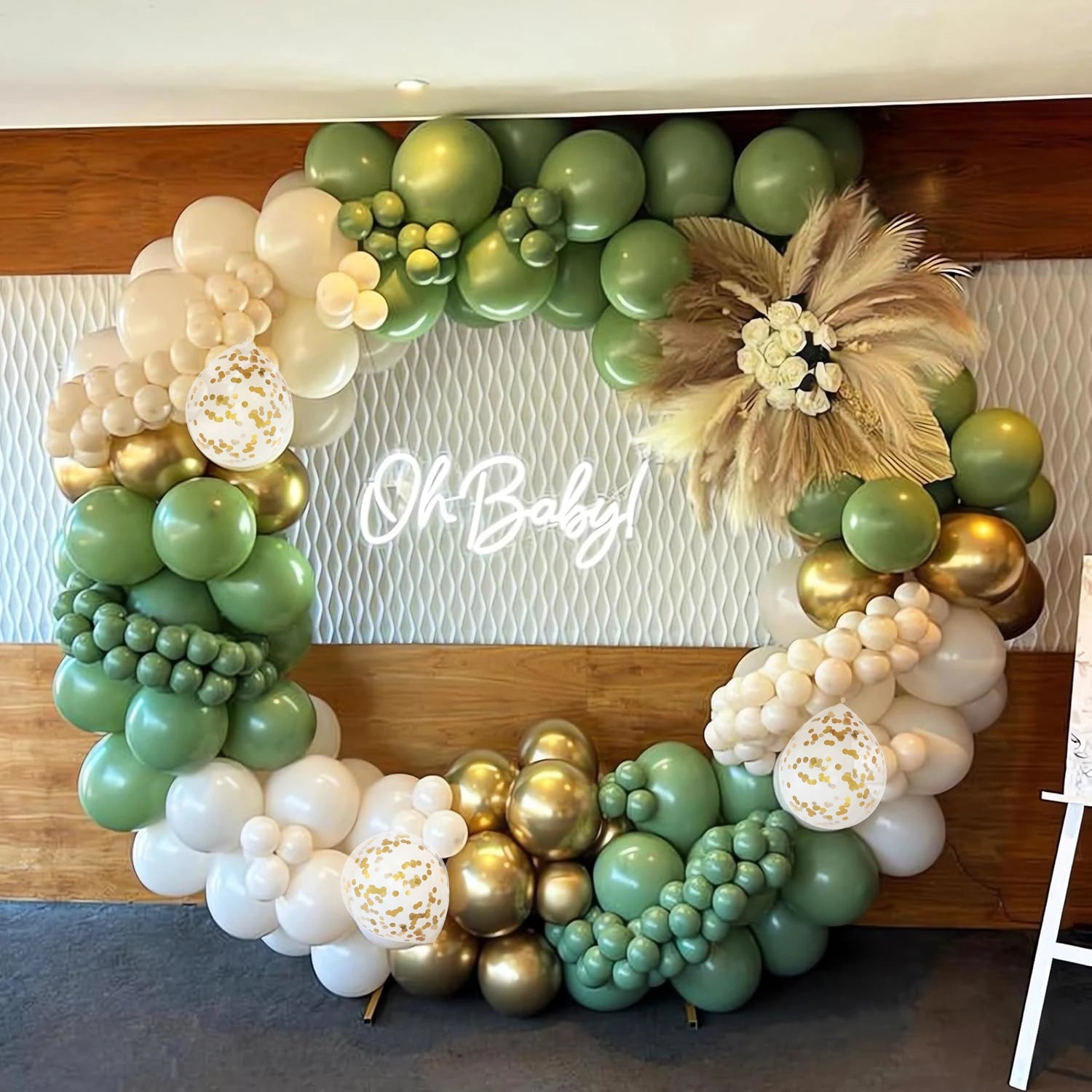 109-Piece Green, White & Gold Balloon Garland Arch Kit