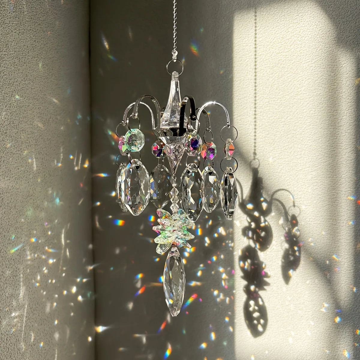 Crystal Sun Catcher – Hanging Rainbow Prism Window Decorationv