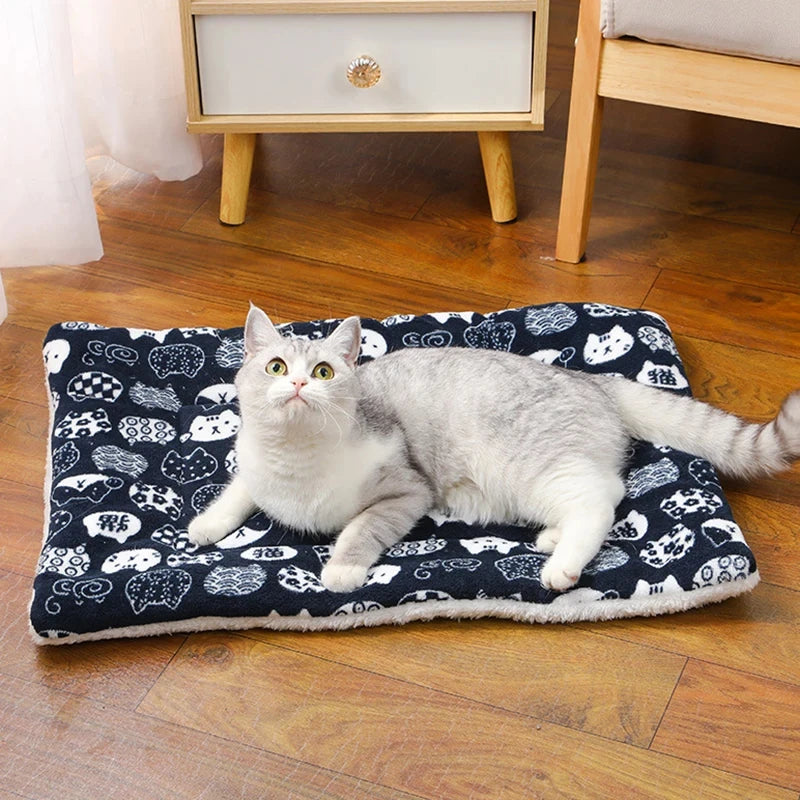 Cozy Flannel Sleeping Mat for Cats & Small Dogs